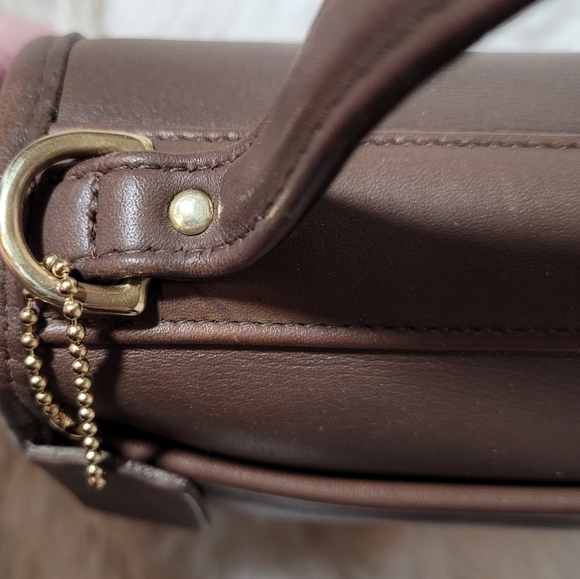 SOLD!!! Taupe Vintage Coach Regina Bag #9983 - Picture 7 of 10